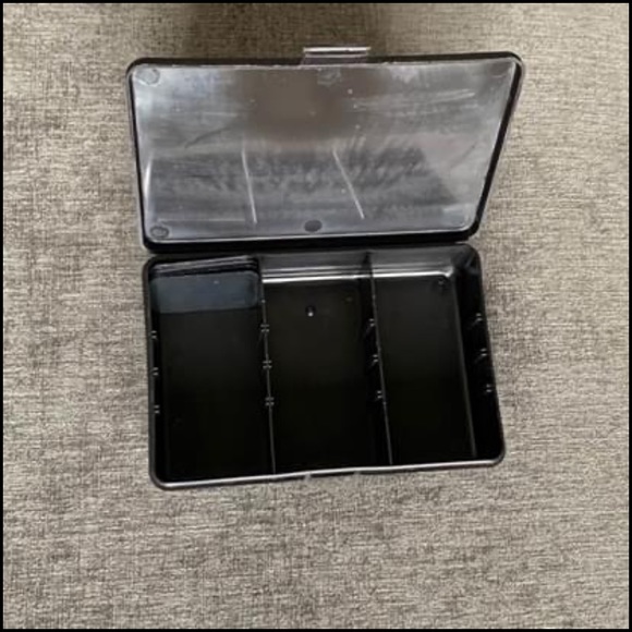 Small Bodybuilding.com Supplement Container 💊 - Picture 2 of 2